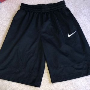 Men’s small Nike Dri-Fit basketball shorts